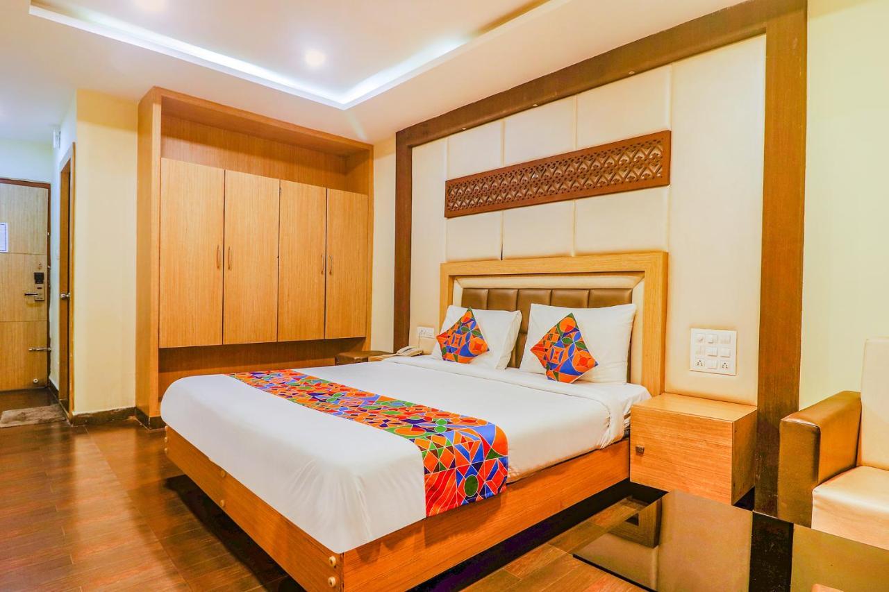 Fabhotel Keerthi'S Anupama - Nr Indira Gandhi Stadium Vijayawāda Eksteriør bilde