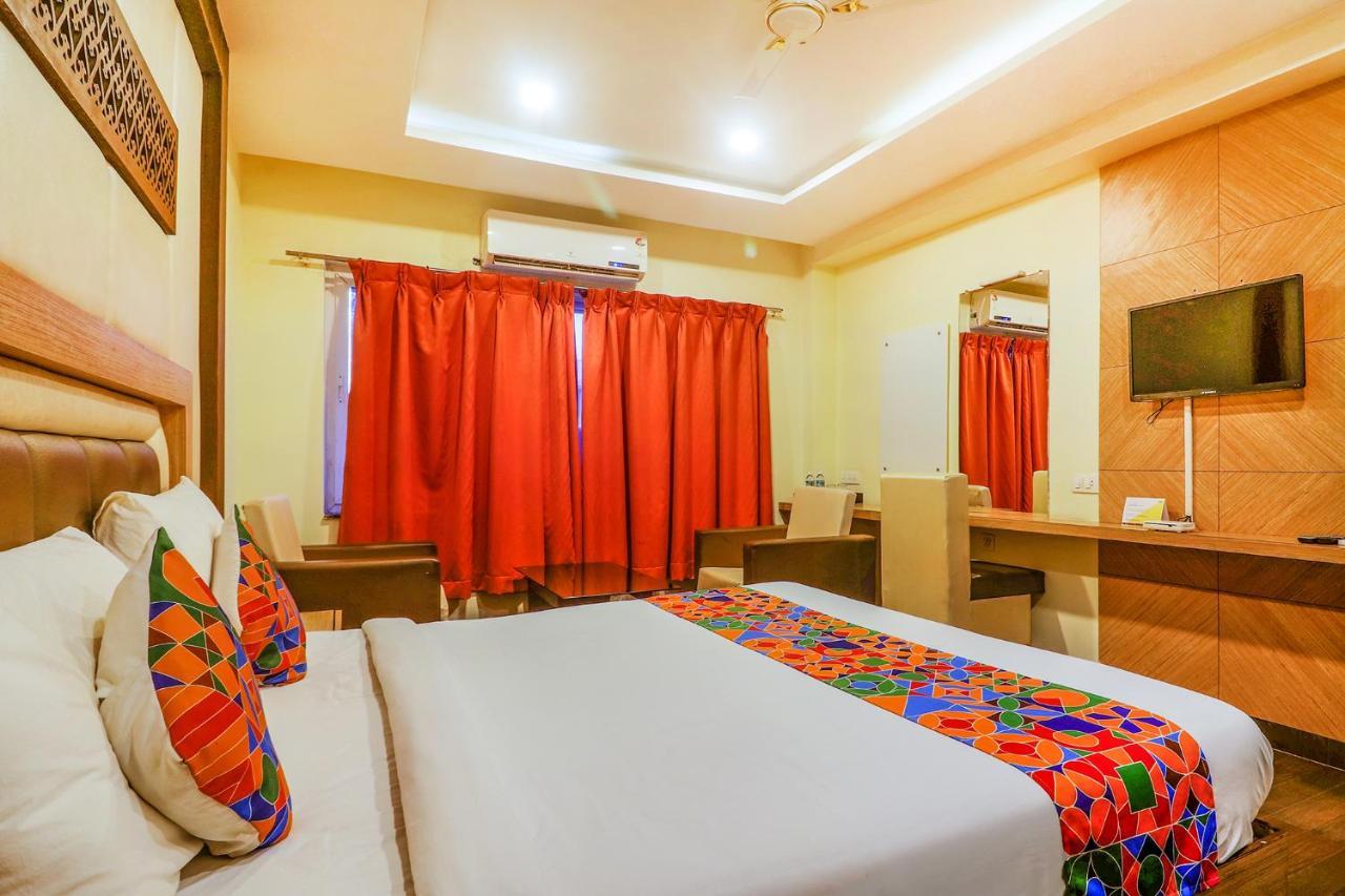 Fabhotel Keerthi'S Anupama - Nr Indira Gandhi Stadium Vijayawāda Eksteriør bilde