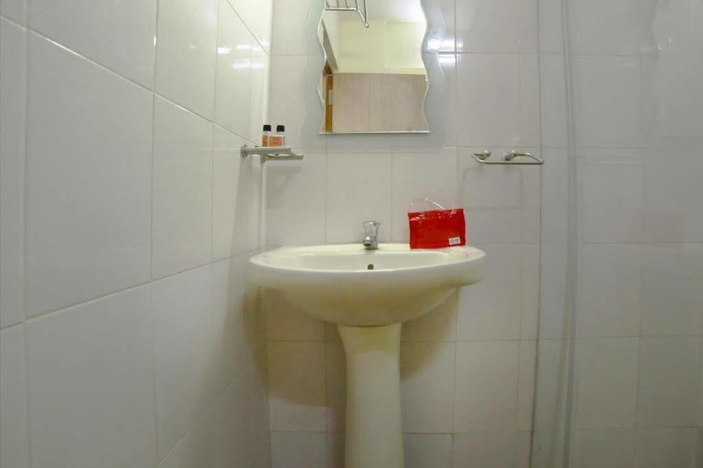 Fabhotel Keerthi'S Anupama - Nr Indira Gandhi Stadium Vijayawāda Eksteriør bilde